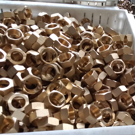 Piezas de tubería de refrigeración de forja con tuercas acampanadas de latón